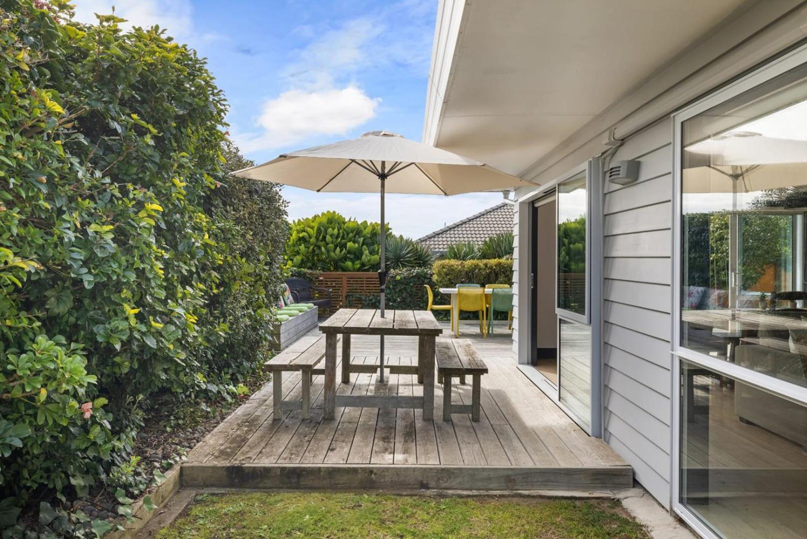 Seaside Beach Retreat - Outdoor Living Villa Mount Maunganui Ngoại thất bức ảnh